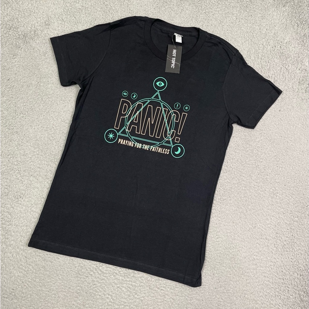 panic at the disco band T-shirt